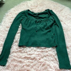 Hollister Long- Sleeve Must Have Long Sleeve Knitted Shirt 💚
